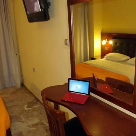 Filoxenia Hotel